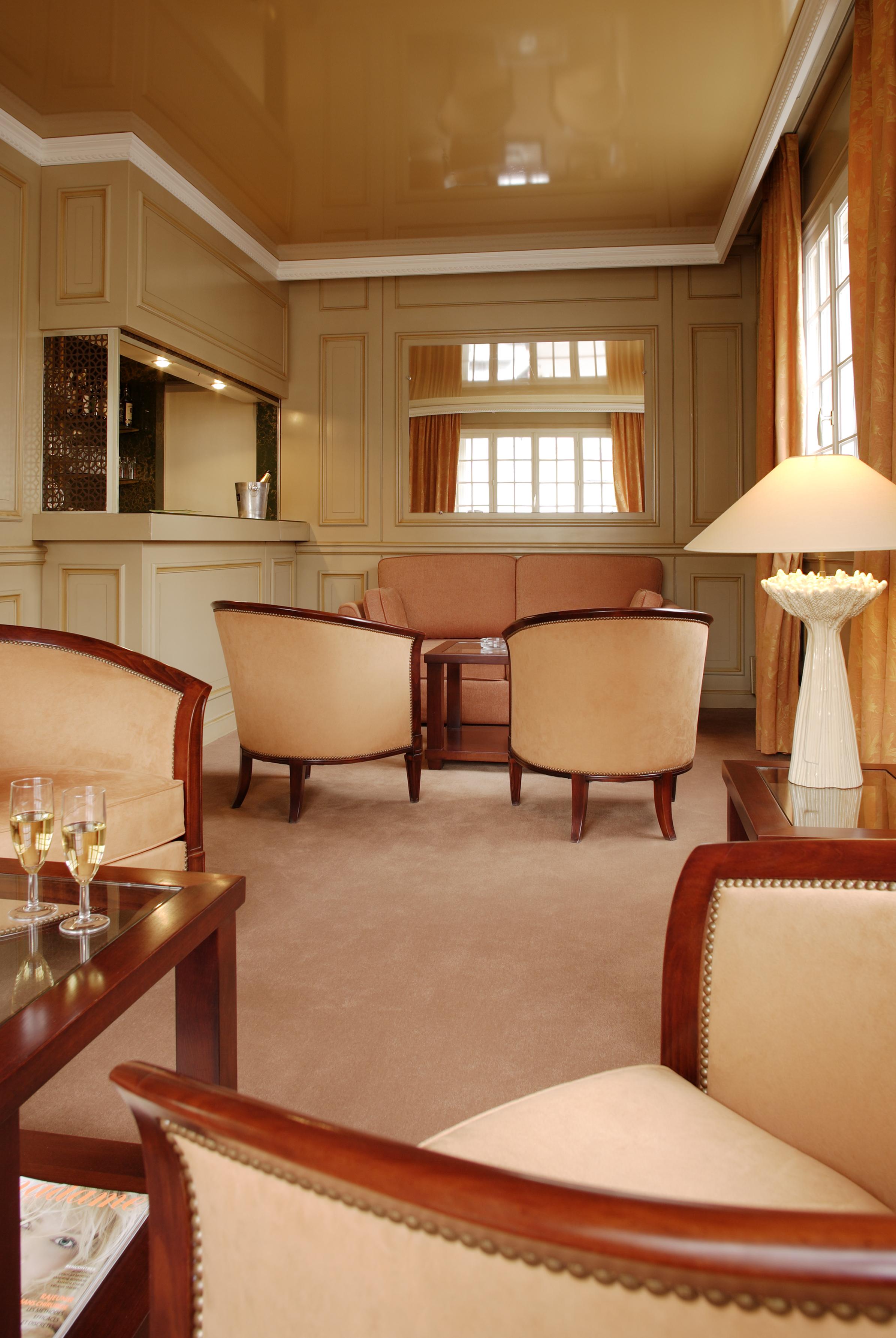 The Originals City, Hotel Chantecler, לה מאנש מראה חיצוני תמונה