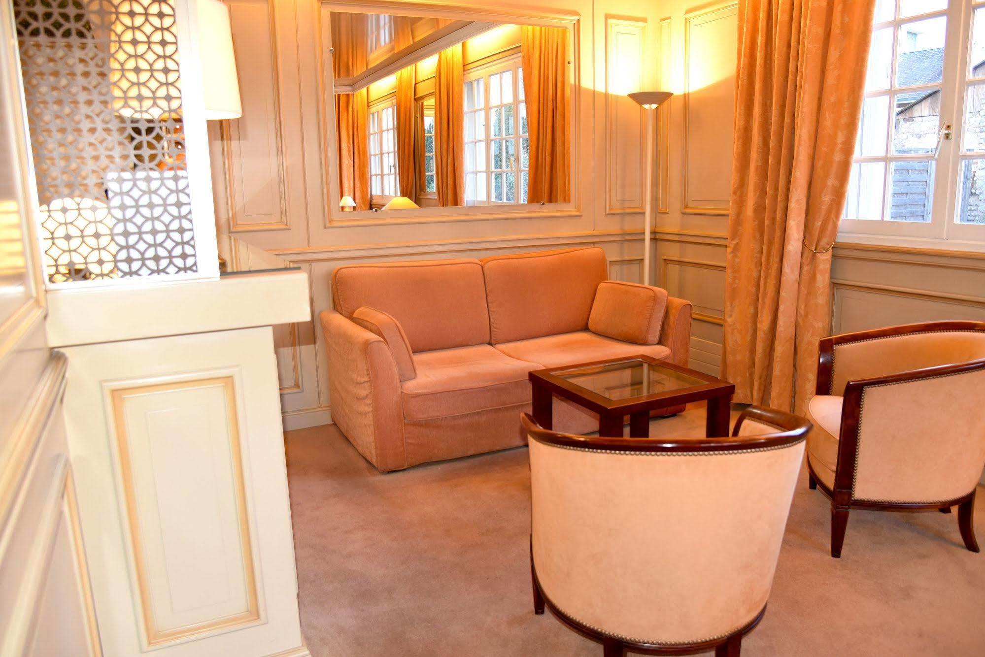 The Originals City, Hotel Chantecler, לה מאנש מראה חיצוני תמונה